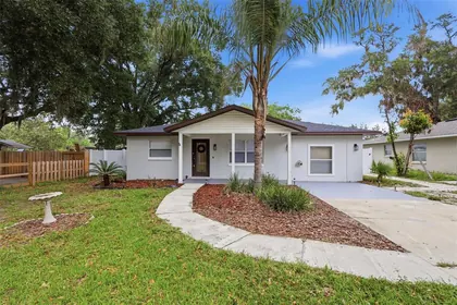 LEESBURG FL Home
