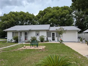 BELLEVIEW FL Home