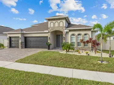 HOWEY IN THE HILLS FL Home