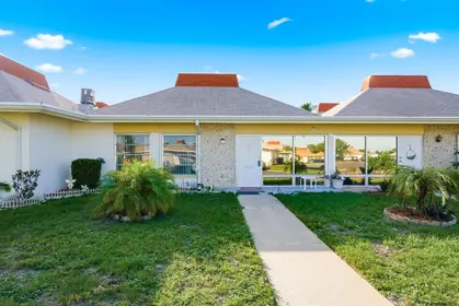 HOLIDAY FL Home