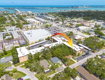 BELLEAIR BLUFFS FL Home