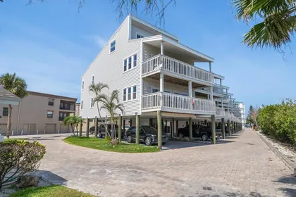 INDIAN SHORES FL Home