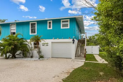 HOLMES BEACH FL Home
