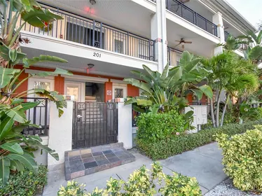 ST PETERSBURG FL Home