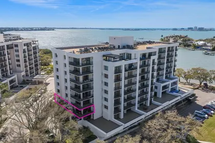 BELLEAIR FL Home