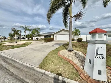 APOLLO BEACH FL Home