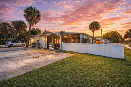 ST PETE BEACH FL Home