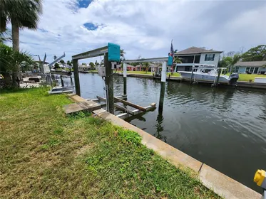 ENGLEWOOD FL Property