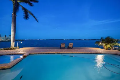 BELLEAIR BEACH FL Home