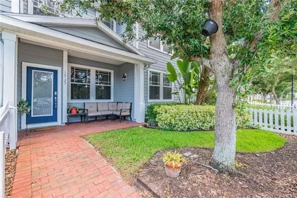 LITHIA FL Home