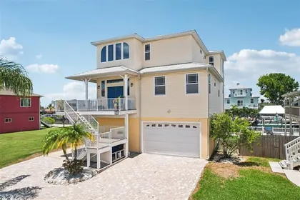 HUDSON FL Home