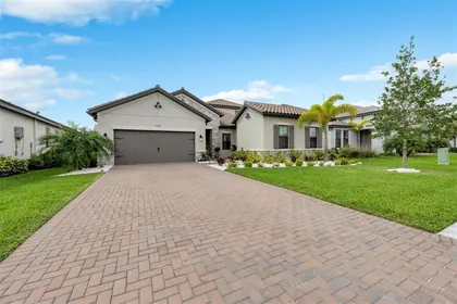 BRADENTON FL Home
