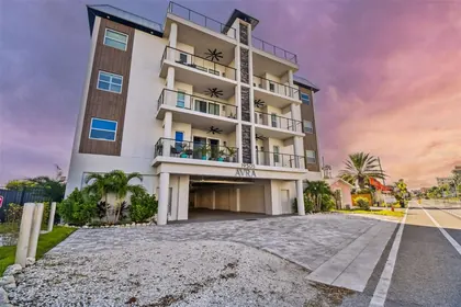 INDIAN SHORES FL Home