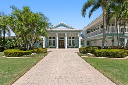 APOLLO BEACH FL Home