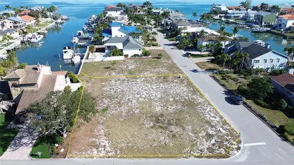 TIERRA VERDE FL Property