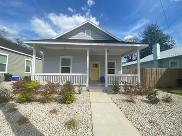 GAINESVILLE FL Home