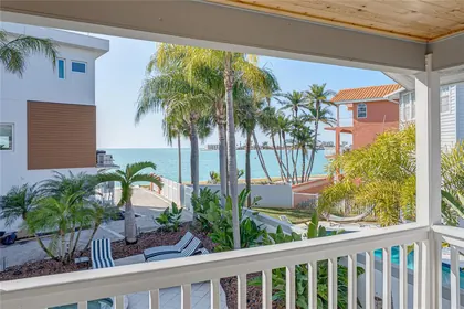 TIERRA VERDE FL Home