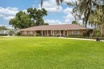 HOWEY IN THE HILLS FL Home