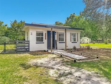 UMATILLA FL Home