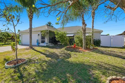 HOLIDAY FL Home