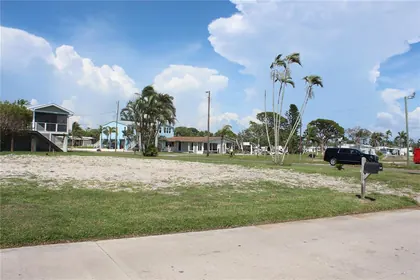 BRADENTON FL Property