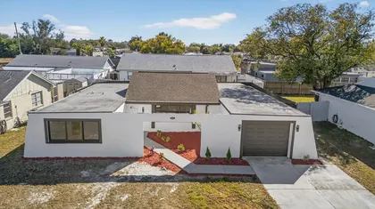 HOLIDAY FL Home