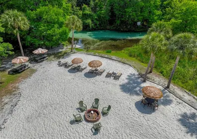 WEEKI WACHEE FL Home