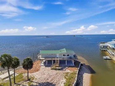 HORSESHOE BEACH FL Home