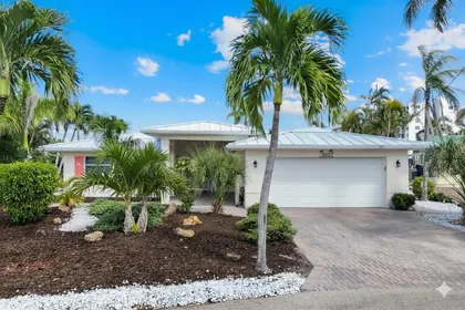 FORT MYERS BEACH FL Home