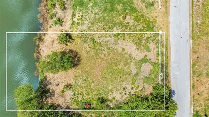 HOLIDAY FL Property