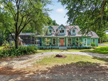 OAKLAND FL Home