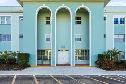 BELLEAIR FL Home