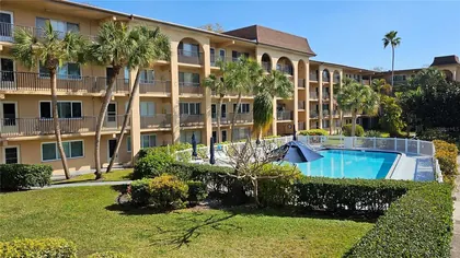 BELLEAIR BLUFFS FL Home