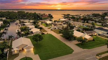 PALMETTO FL Property