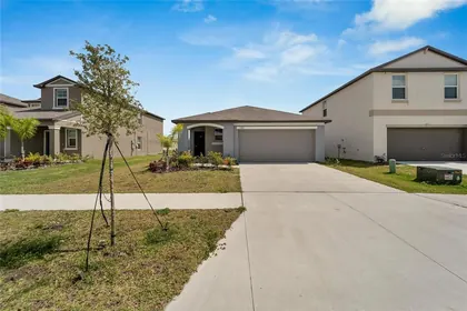 WIMAUMA FL Home