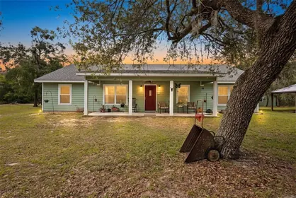 BRANFORD FL Home