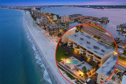 BELLEAIR BEACH FL Home