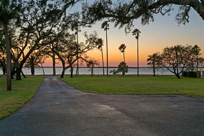 DUNEDIN FL Home