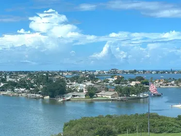 BELLEAIR BLUFFS FL Home