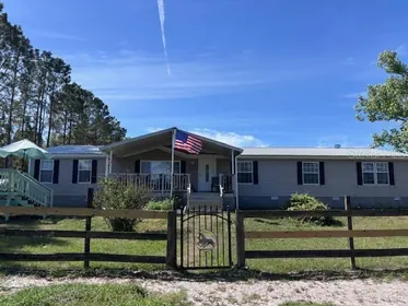 CHIEFLAND FL Home