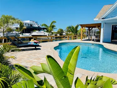 BRADENTON FL Home