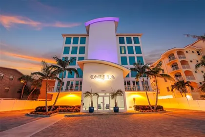 INDIAN SHORES FL Home