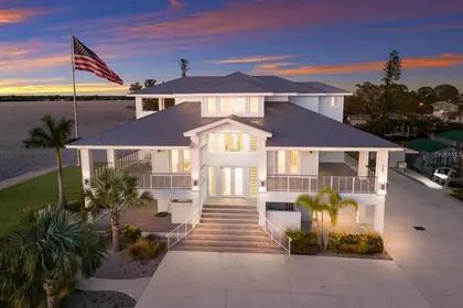 BRADENTON FL Home