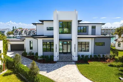 TIERRA VERDE FL Home