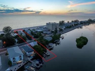 INDIAN SHORES FL Home
