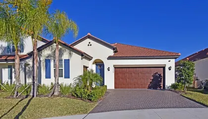 WIMAUMA FL Home