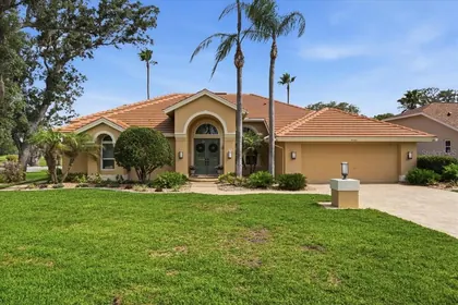 WEEKI WACHEE FL Home