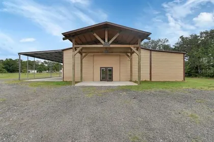 DE LEON SPRINGS FL Property