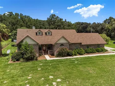 CHIEFLAND FL Home
