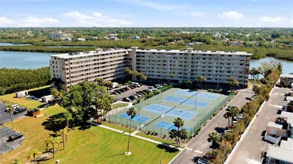 INDIAN SHORES FL Home